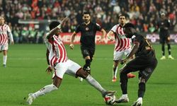 Samsunspor, Galatasaray'ı 4-1 mağlup etti