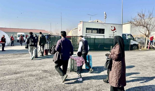Suriyeli sayısında sert düşüş: Sınır illerinde yavaşlama