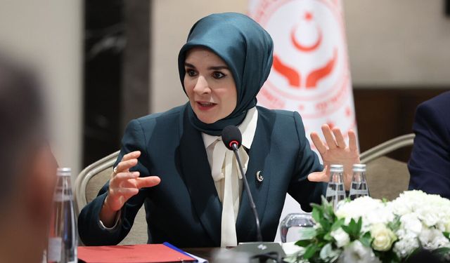 Bakan Göktaş duyurdu: Çocuklar için yeni sosyal medya düzenlemesi geliyor