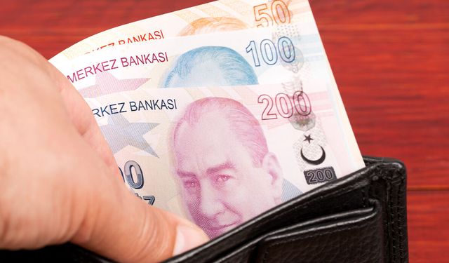 Asgari ücrette kur etkisi: 2026 artışı, 2025'teki kayıpla başladı