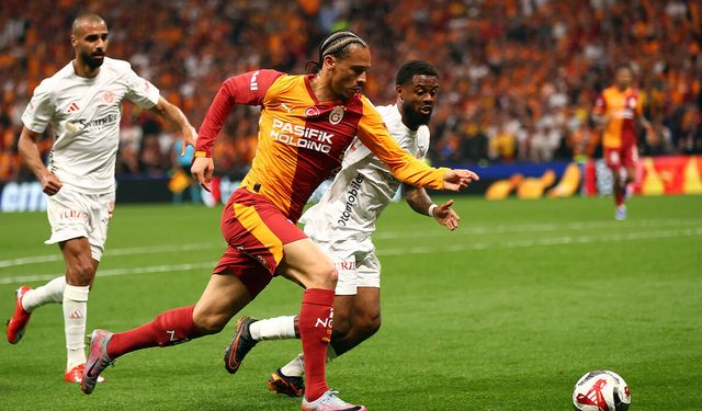 Okan Buruk tarihe geçti! Galatasaray üst üste 4. kez şampiyon