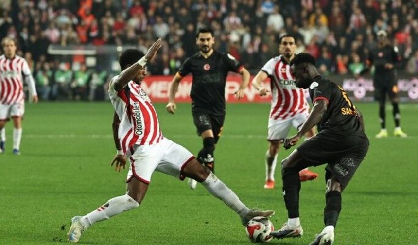 Samsunspor, Galatasaray'ı 4-1 mağlup etti