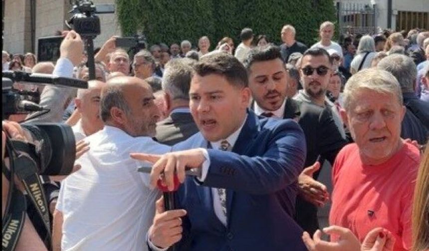 TBMM önünde Kılıçdaroğlu ve Özel destekçileri arasında gerginlik