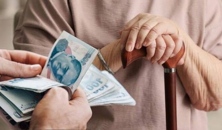 En düşük emekli maşının 23 bin 552 lira olması Meclis’ten geçti